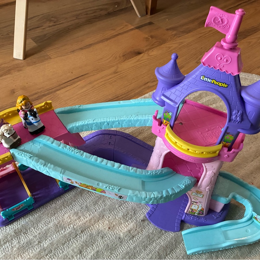 Little people klip klip castle